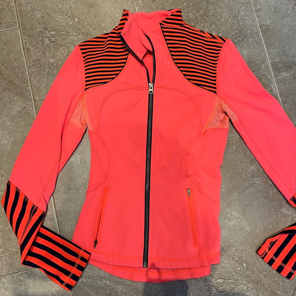 Lululemon Athletica Pink and Black Ski Jacket
